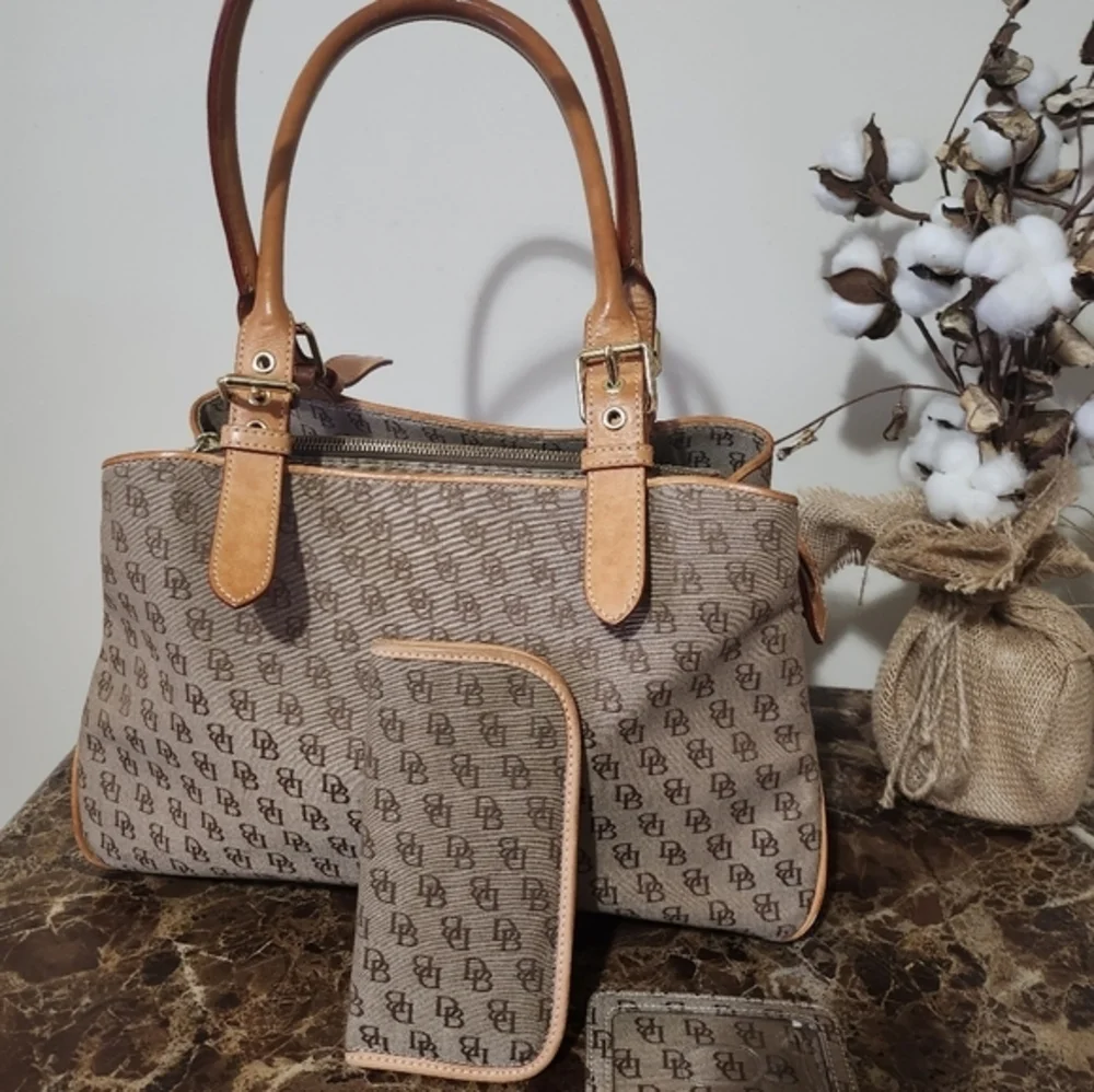Dooney  & Bourke Large Monogram Bag +  3 Dooney accessories